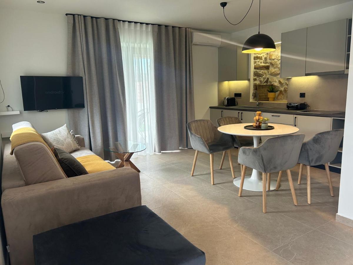 Piedra Luxury Apartments Nafplio Exterior foto