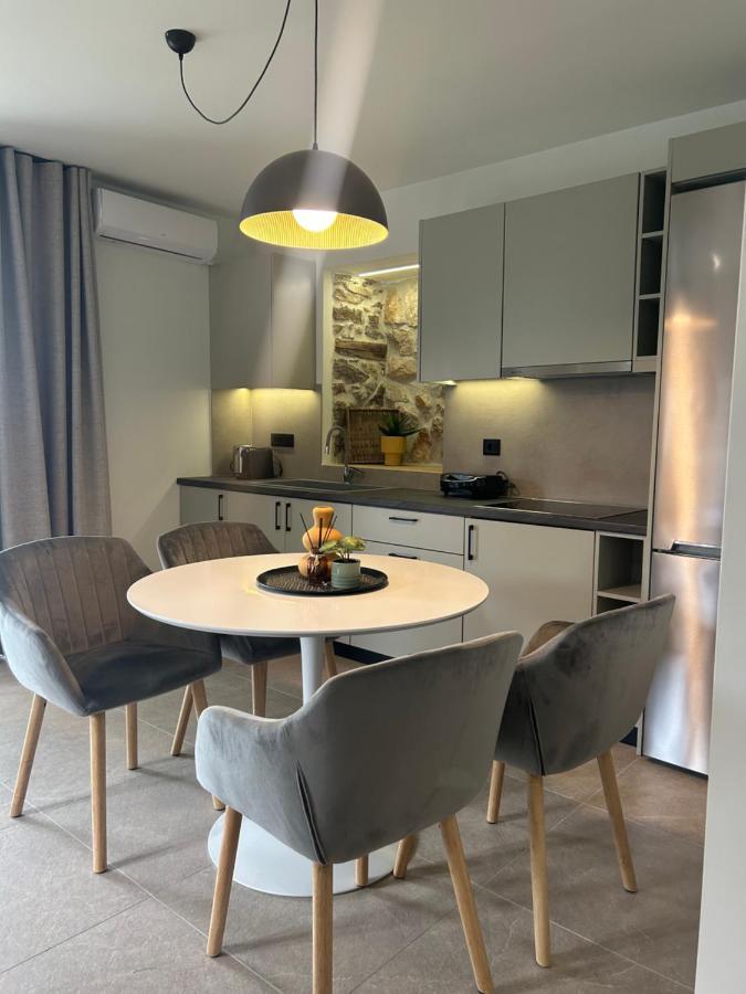 Piedra Luxury Apartments Nafplio Exterior foto