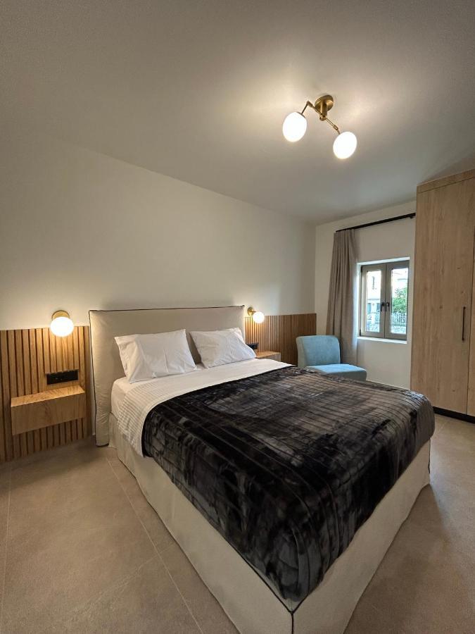 Piedra Luxury Apartments Nafplio Exterior foto